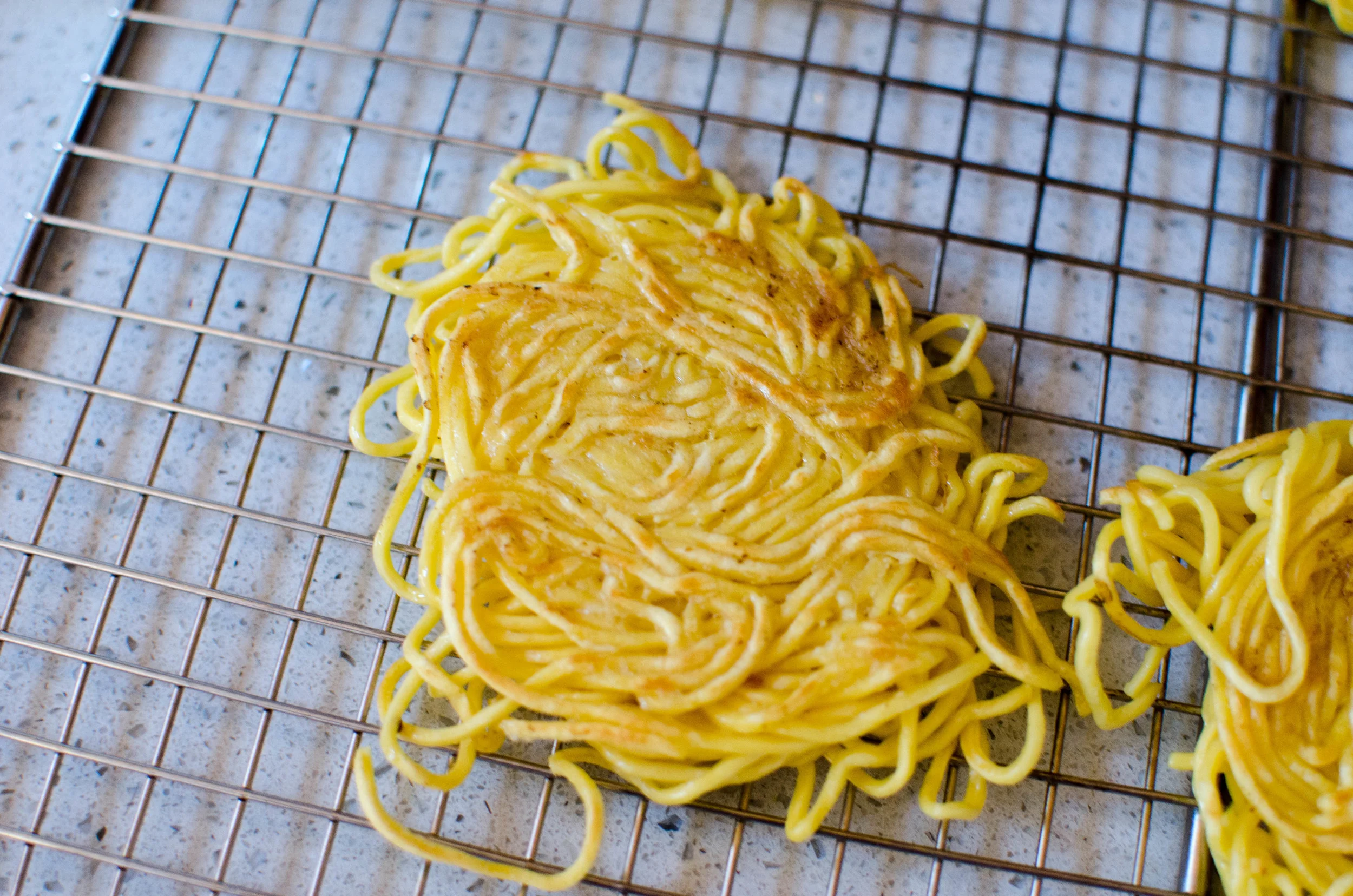   (5) Fully Cooked Noodles with Egg:&nbsp;  The final trial wasn't that satisfying. The semi-mushy noodles and egg combo was a little off putting. It felt a little dense. The outside was crispy, but it was difficult to cook out the moisture out of th