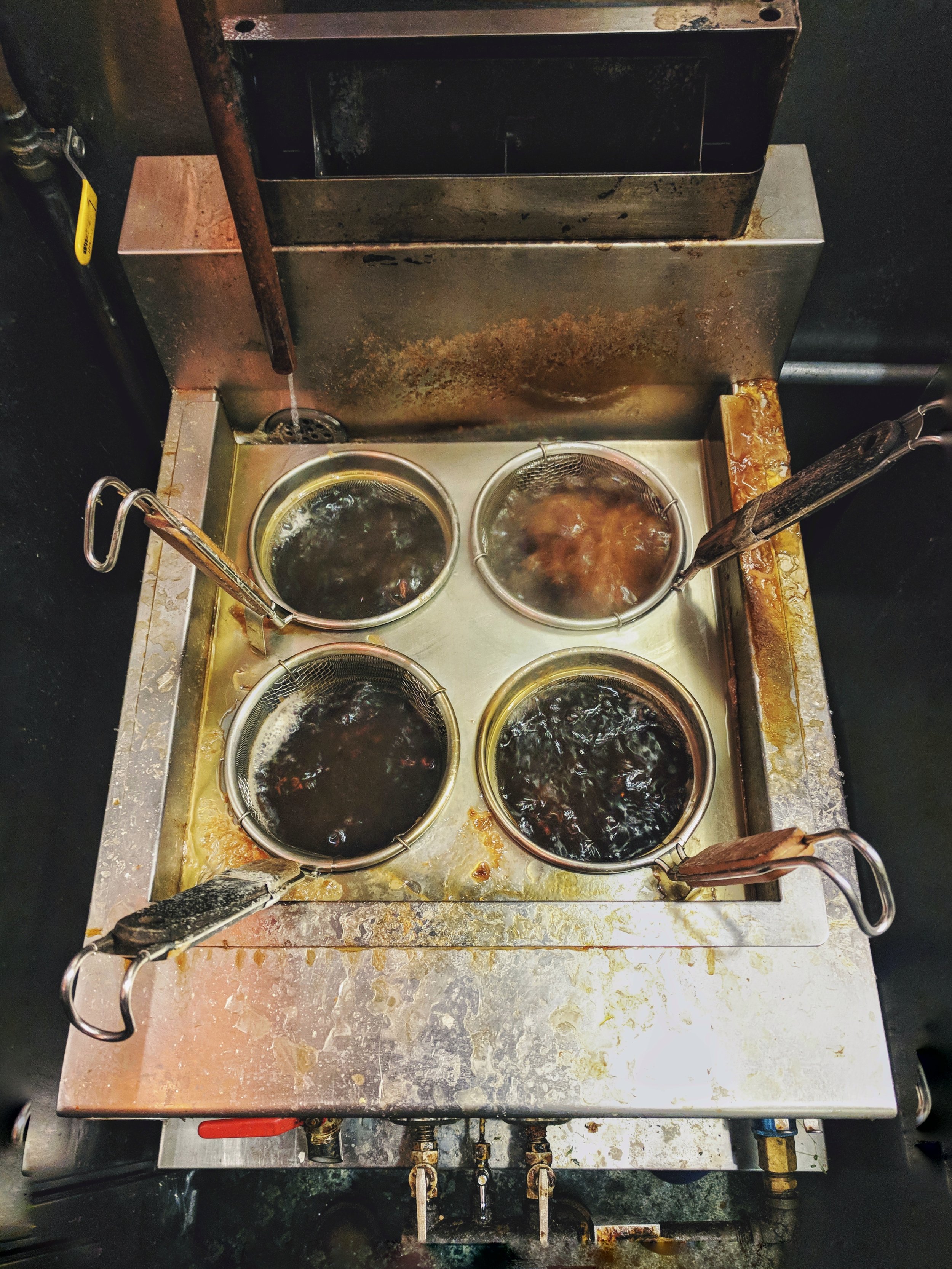 After about 100 servings of noodles, the noodle boiler becomes on filthy animal
